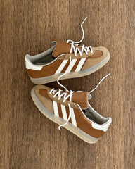Gazelle Indoor