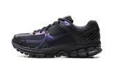 Vomero 5 Wmns"Iridescent" IB4397 001