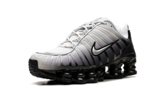 Shox TL WMNS"Off Noir" IB7705 001