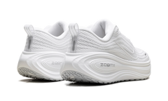 Vomero Plus WMNS"Triple White" HV8154 102